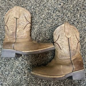 Little kids cowboy boots